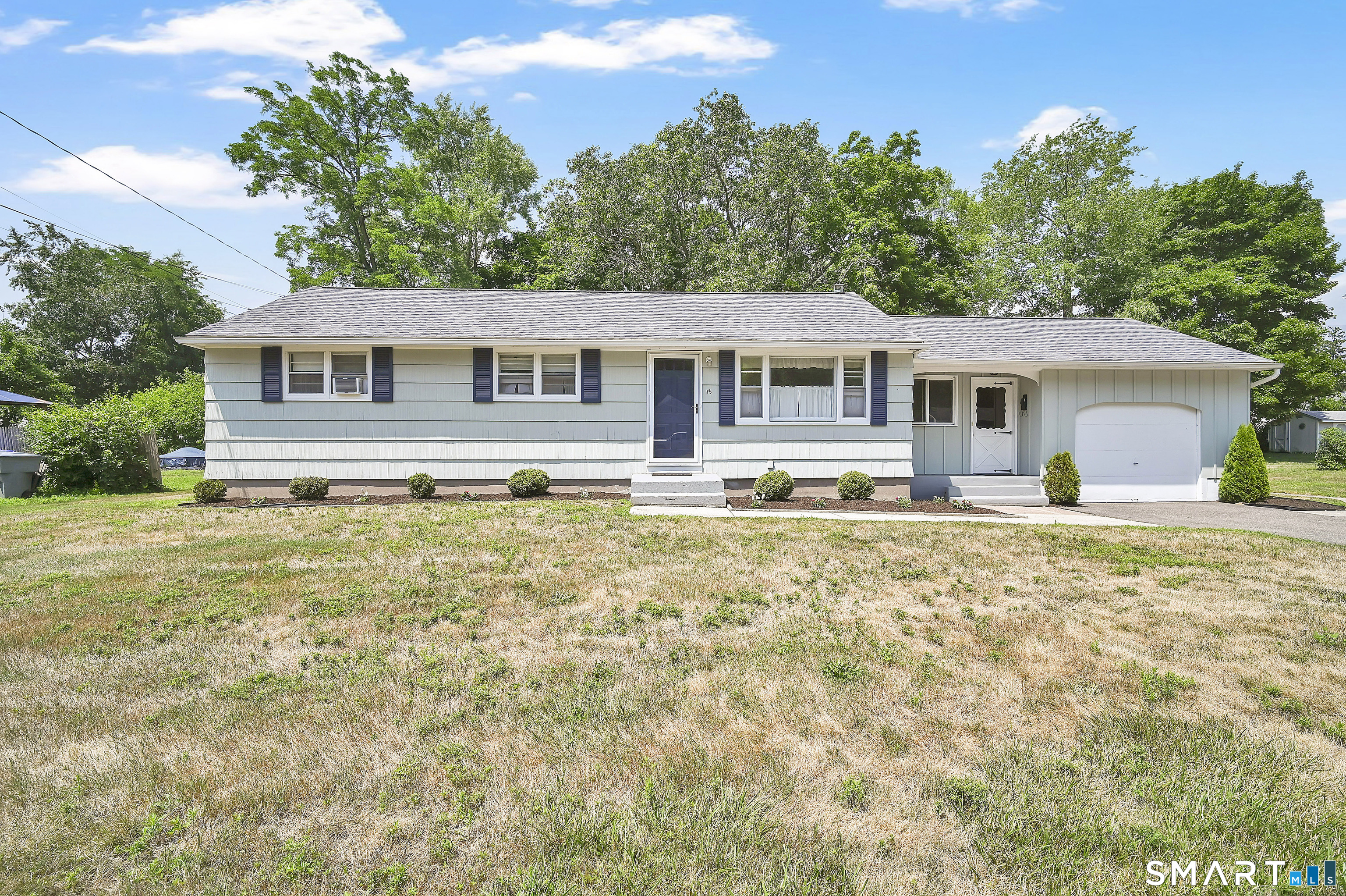 15 Bright Street Enfield CT 06082