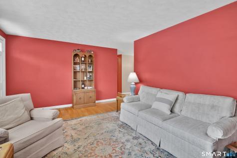 15 Bright Street Enfield CT 06082