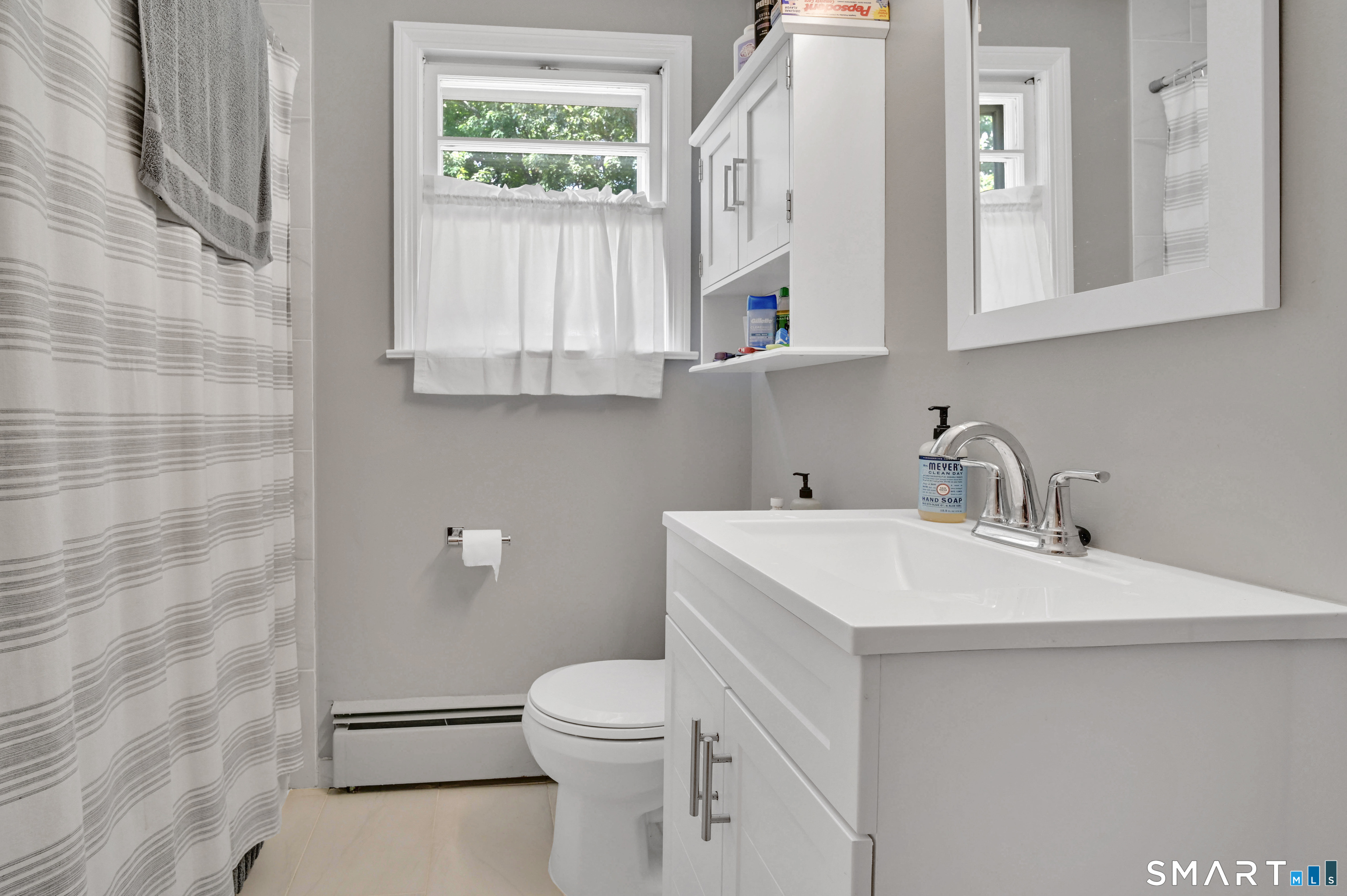 15 Bright Street Enfield CT 06082