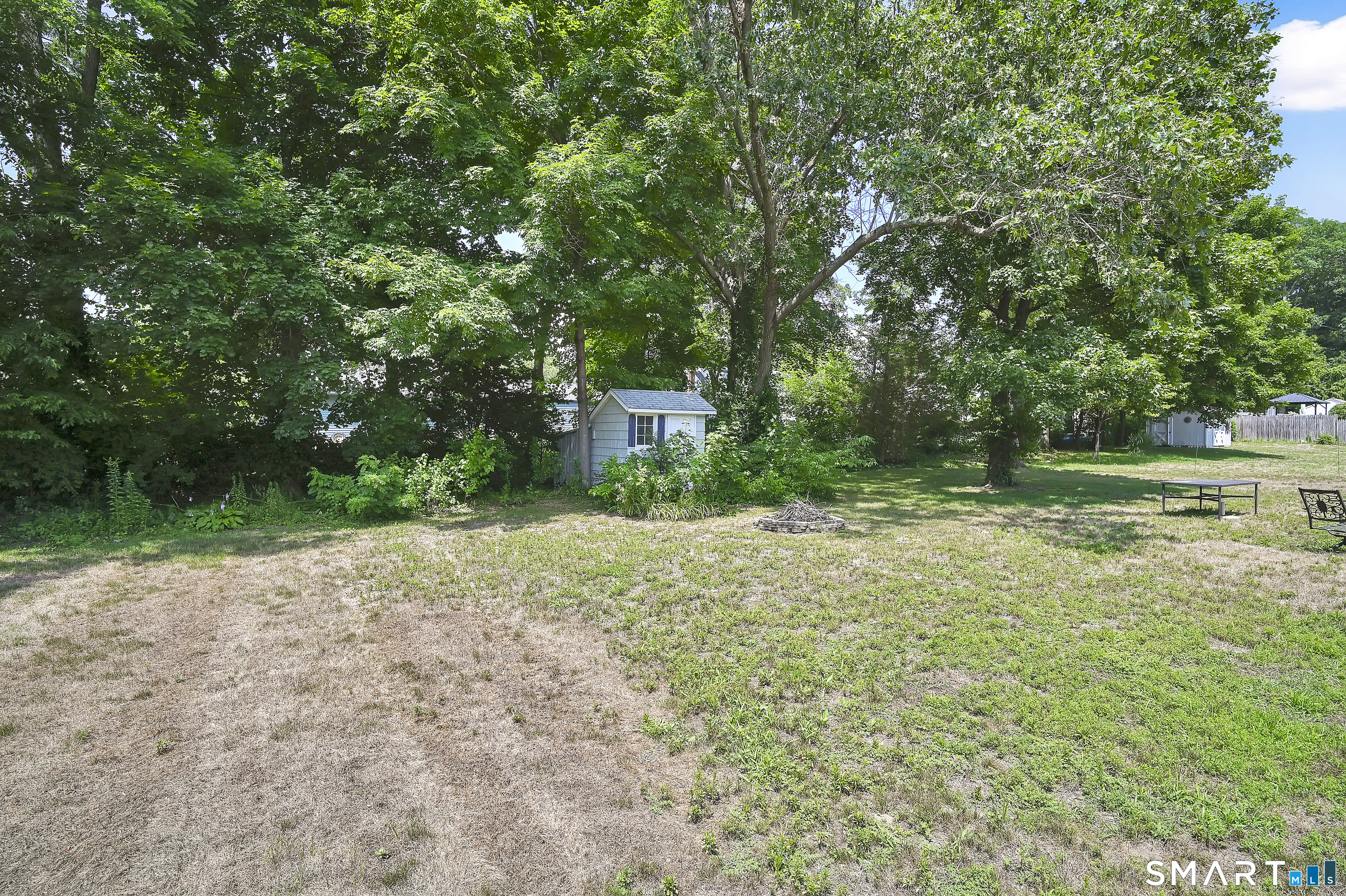 15 Bright Street Enfield CT 06082