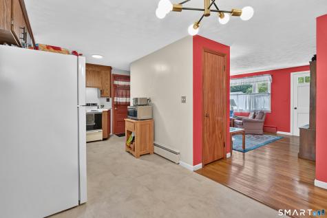 15 Bright Street Enfield CT 06082