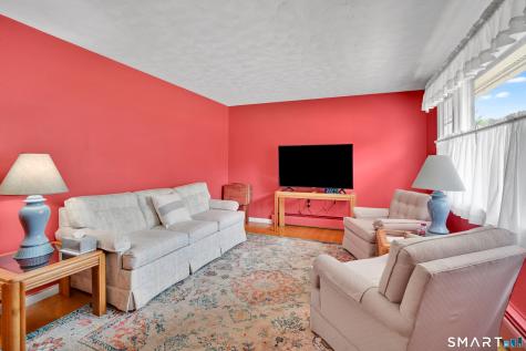 15 Bright Street Enfield CT 06082