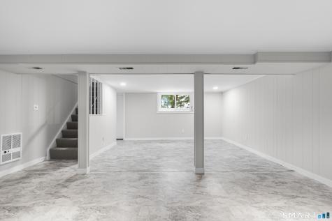 19 Upland Terrace Ansonia CT 06401