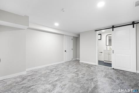 19 Upland Terrace Ansonia CT 06401