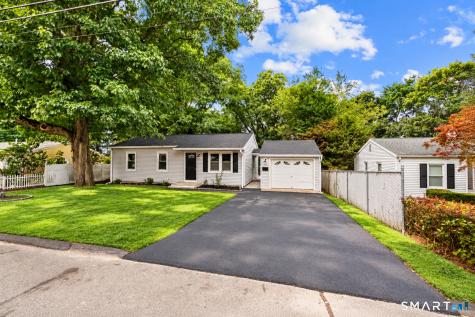 19 Upland Terrace Ansonia CT 06401