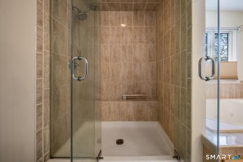 11 Kachina Way Madison CT 06443