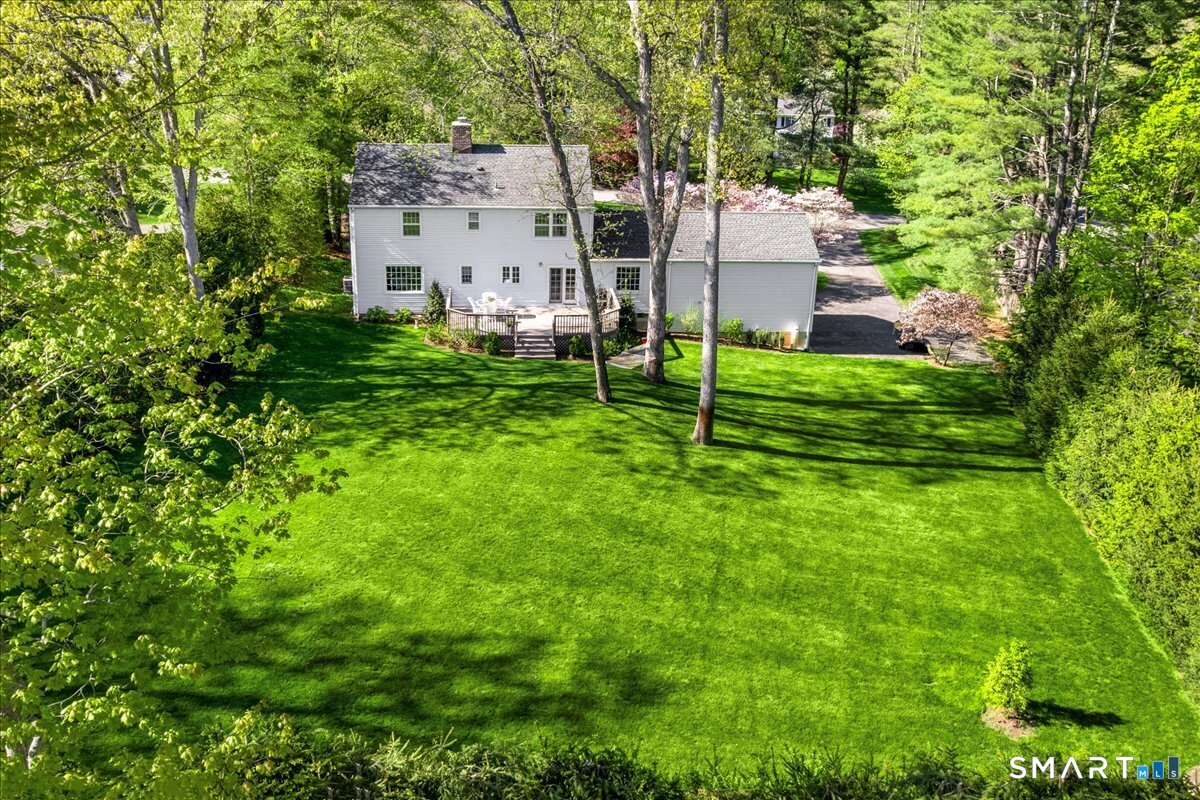 12 Norholt Drive New Canaan CT 06840