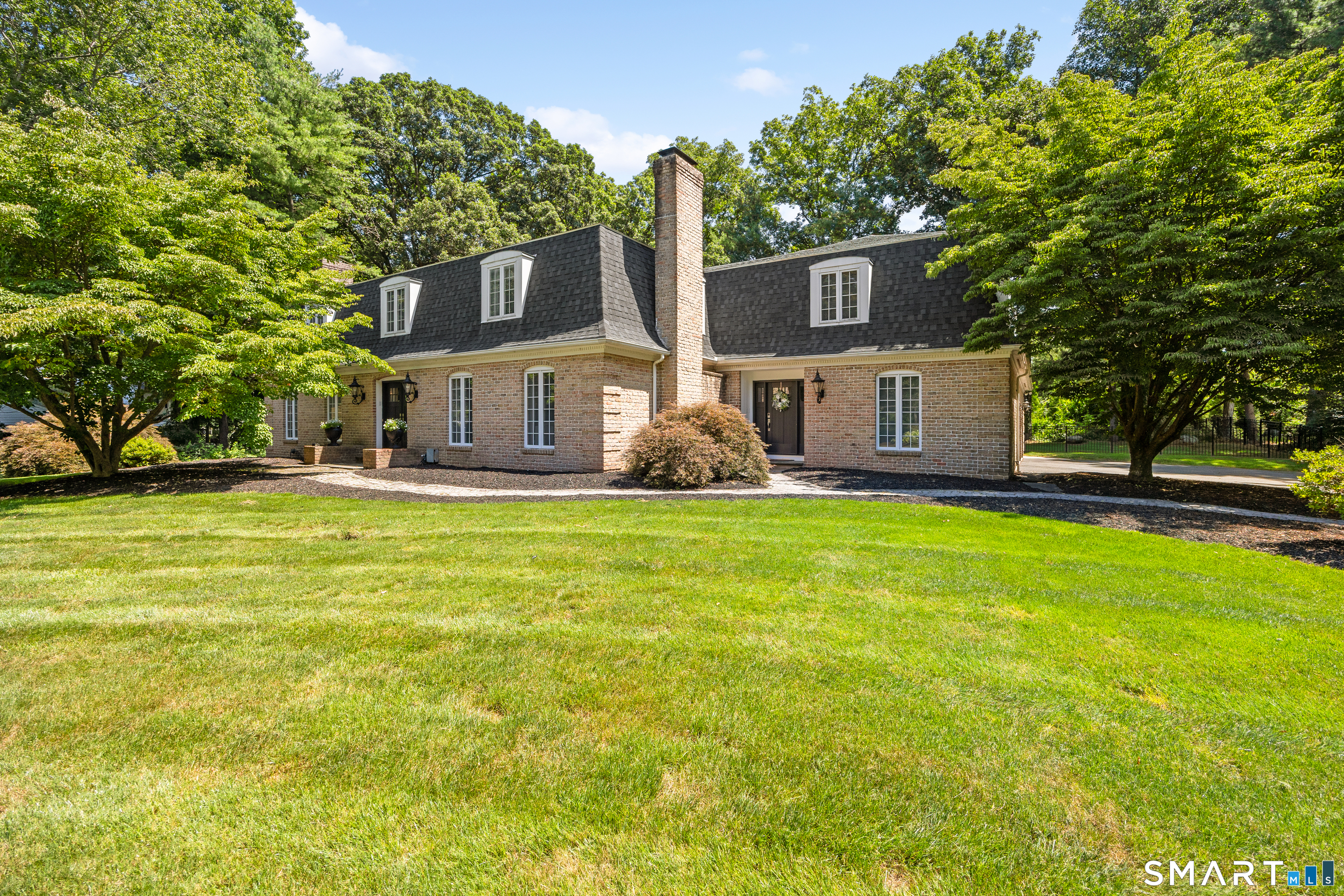 570 Riverside Drive Cheshire CT 06410