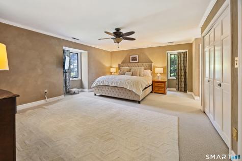 570 Riverside Drive Cheshire CT 06410