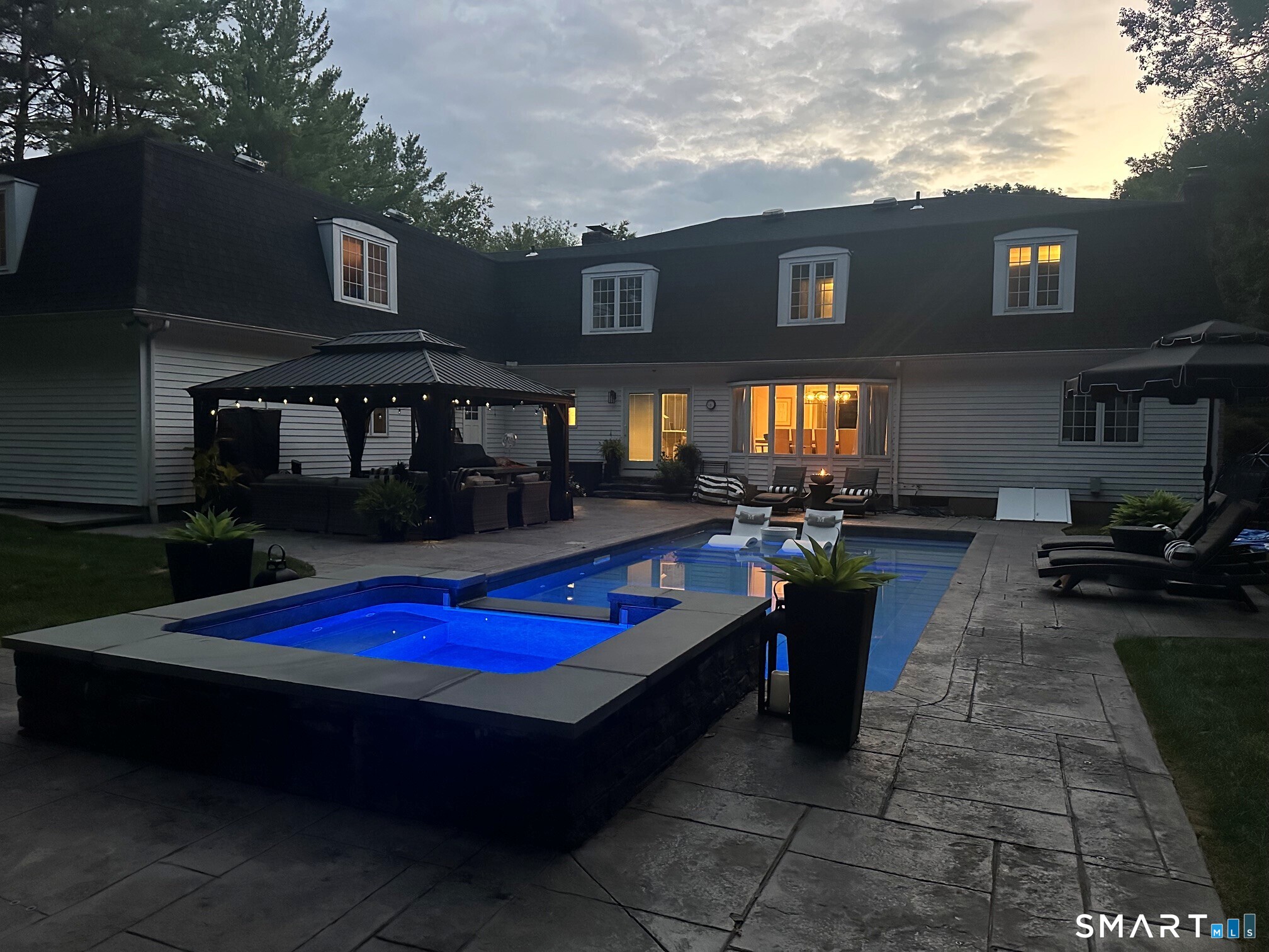 570 Riverside Drive Cheshire CT 06410