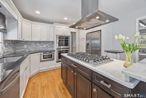 570 Riverside Drive Cheshire CT 06410