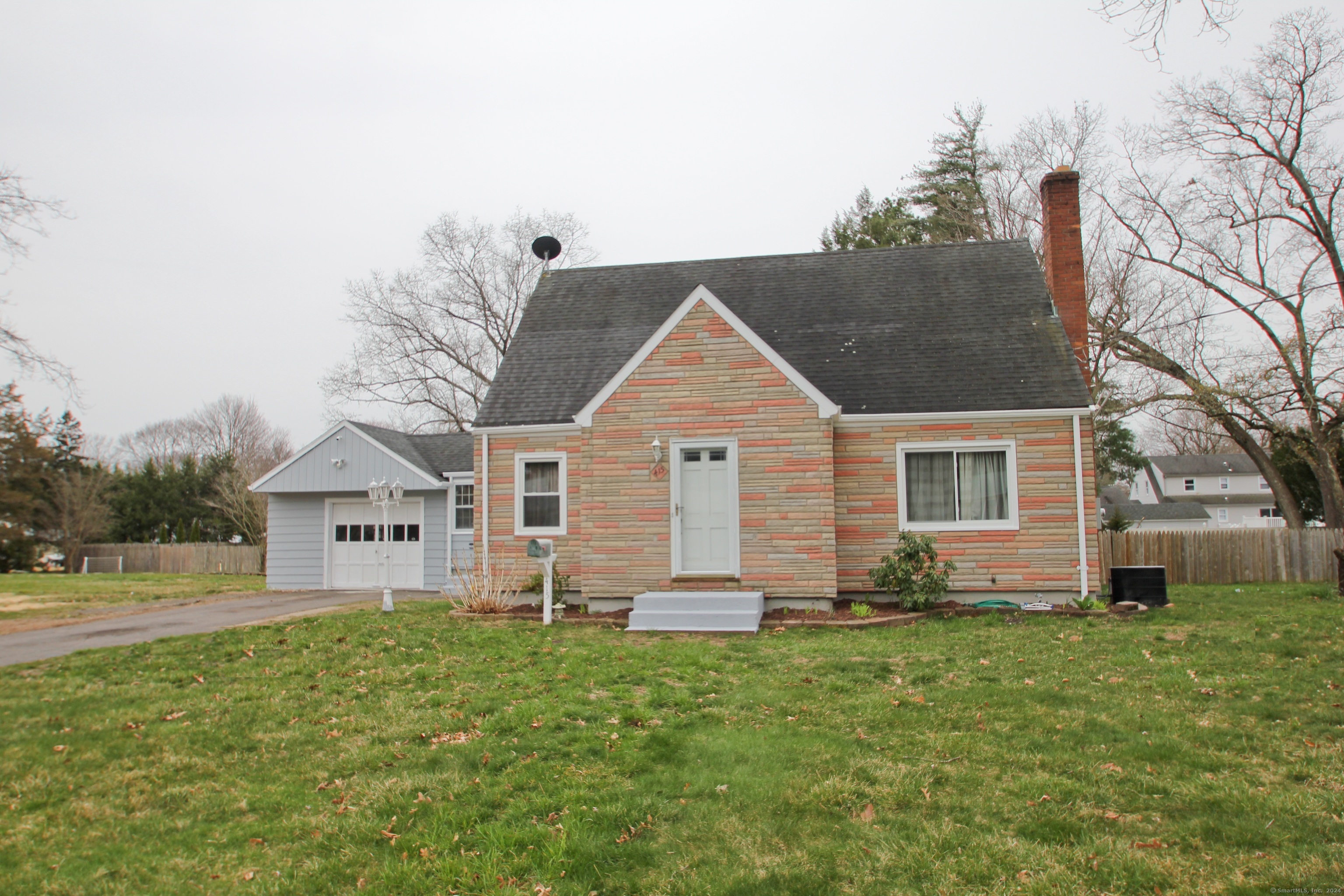 415 Elm Street Windsor Locks CT 06096