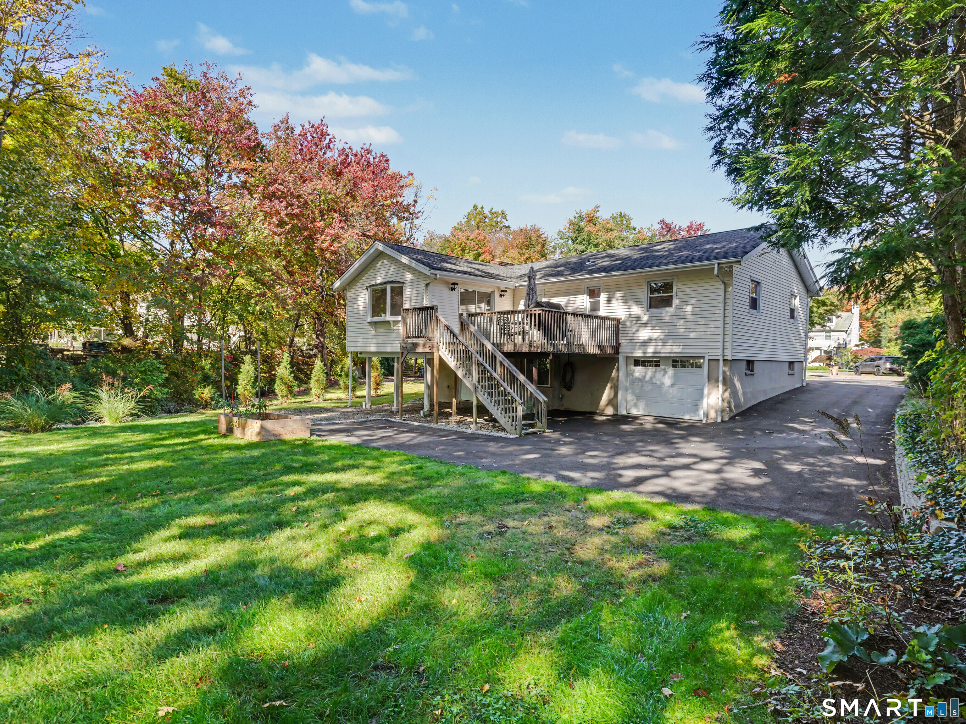 100 Fawn Drive Stamford CT 06905
