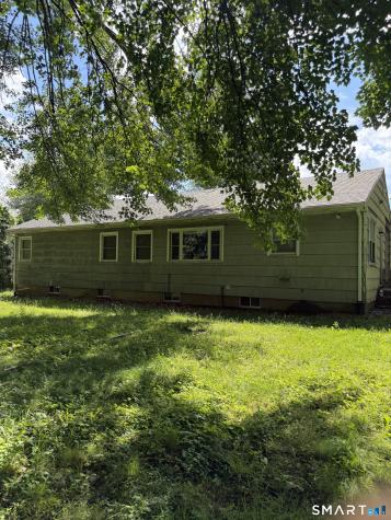 56 Craig Lane Trumbull CT 06611
