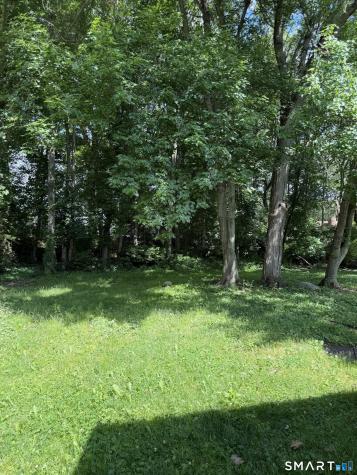 56 Craig Lane Trumbull CT 06611