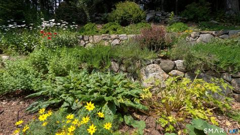 17 East Bucks Rock Road New Milford CT 06776
