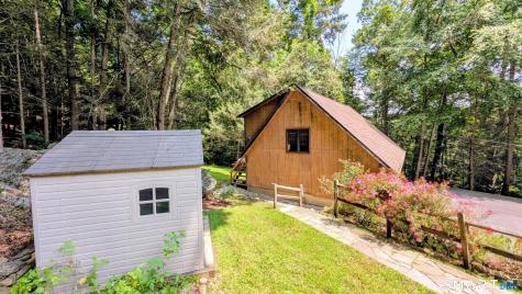 17 East Bucks Rock Road New Milford CT 06776