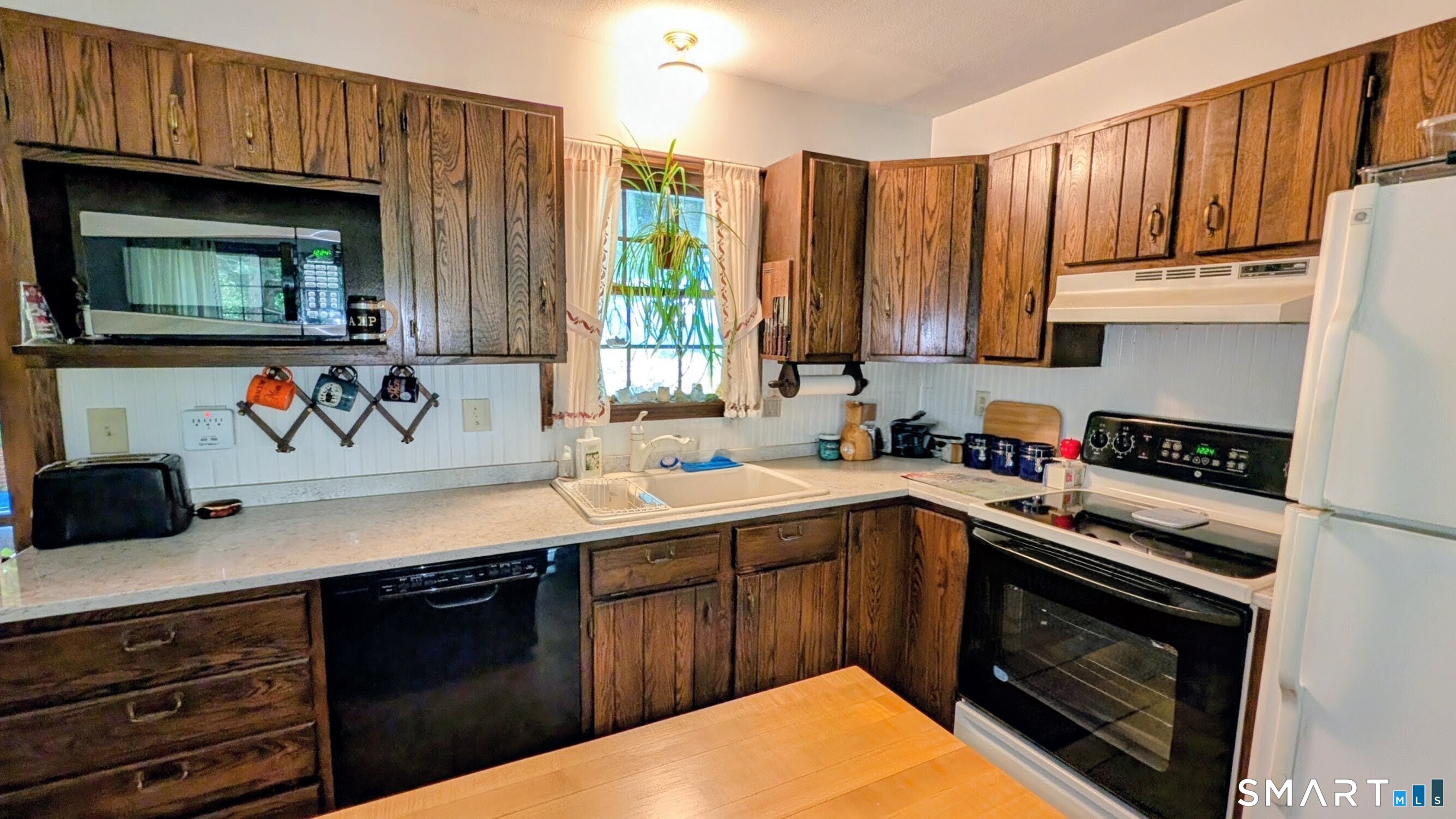 17 East Bucks Rock Road New Milford CT 06776