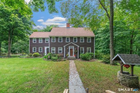 132 Hammertown Road Monroe CT 06468