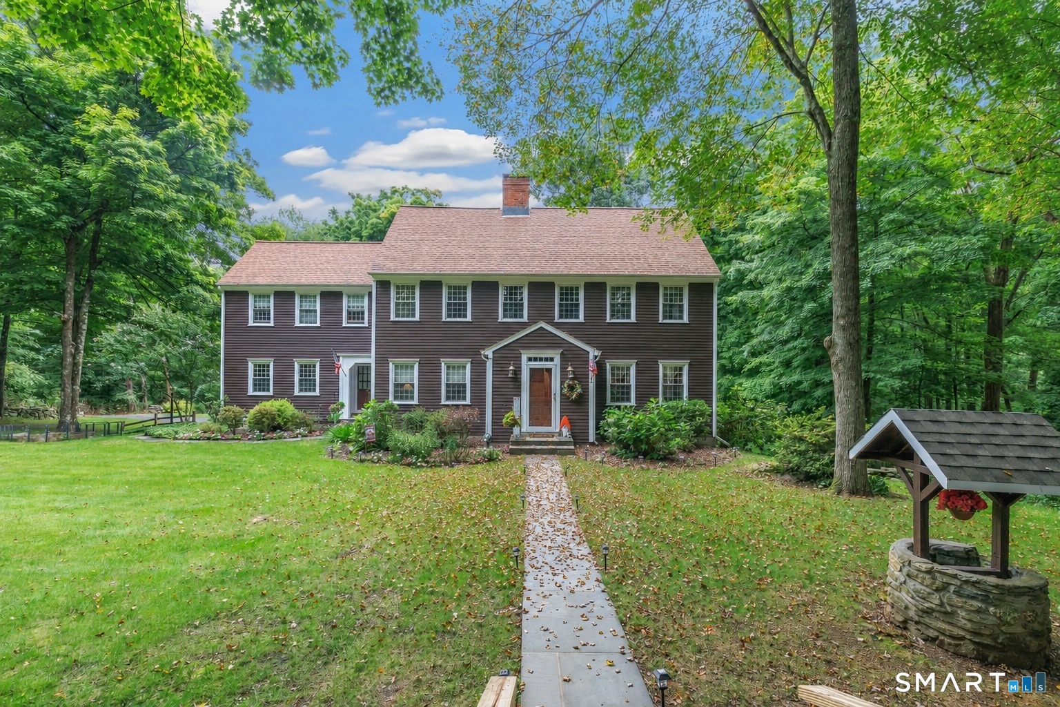 132 Hammertown Road Monroe CT 06468