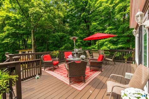 132 Hammertown Road Monroe CT 06468