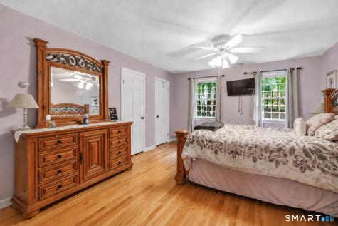 132 Hammertown Road Monroe CT 06468