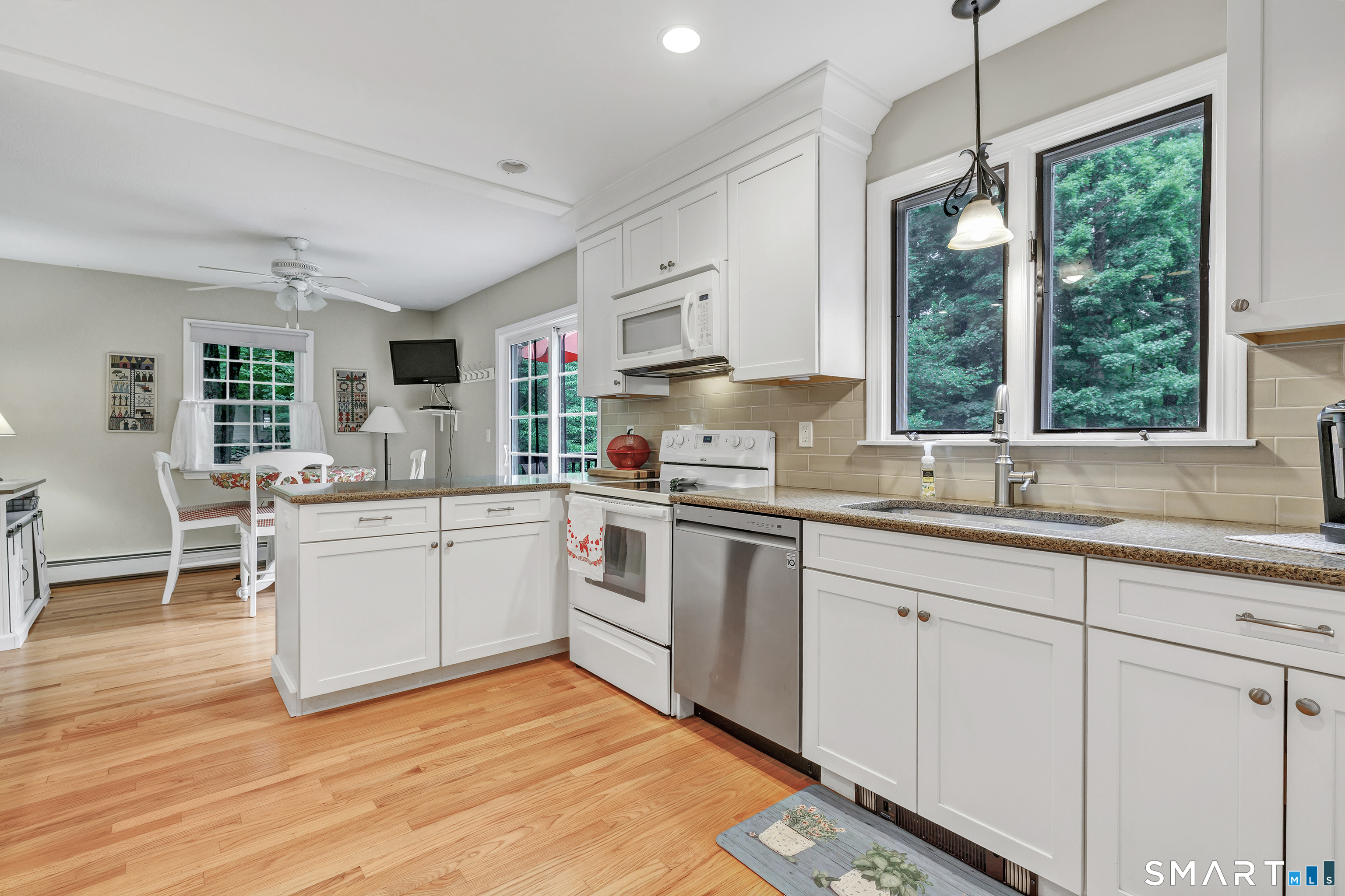 132 Hammertown Road Monroe CT 06468