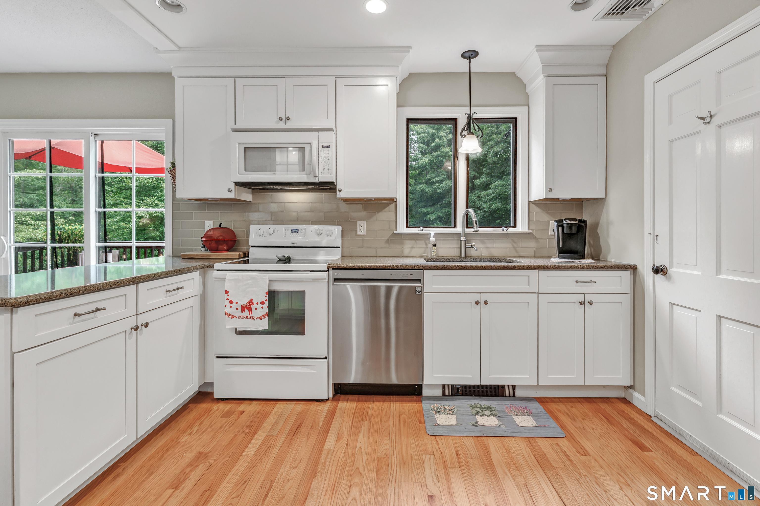 132 Hammertown Road Monroe CT 06468