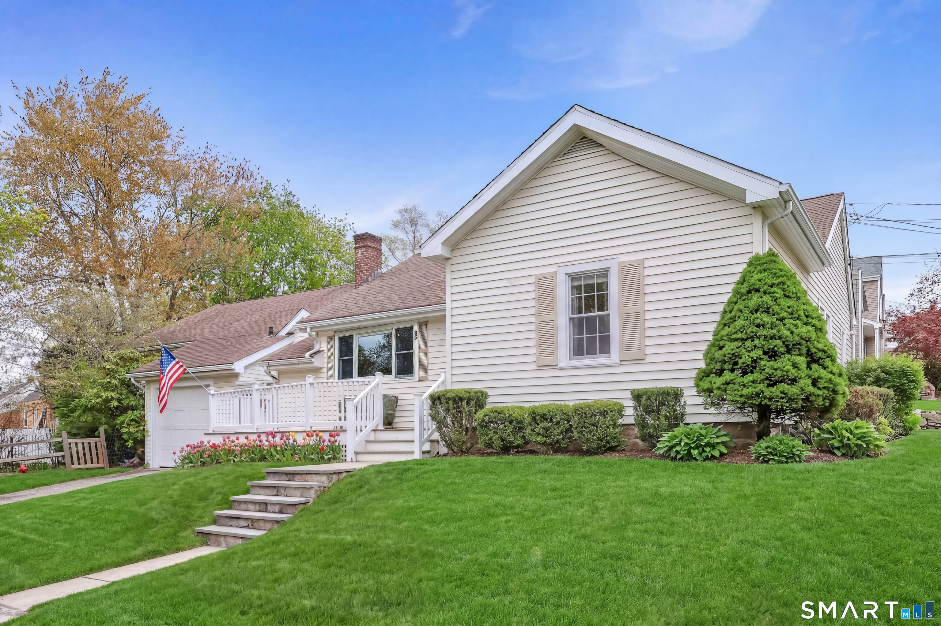 85 Woodbury Avenue Stamford CT 06907