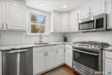 85 Woodbury Avenue Stamford CT 06907
