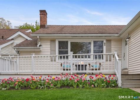 85 Woodbury Avenue Stamford CT 06907