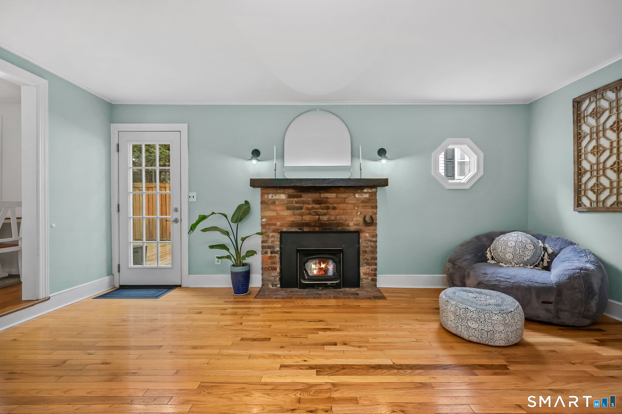 85 Woodbury Avenue Stamford CT 06907