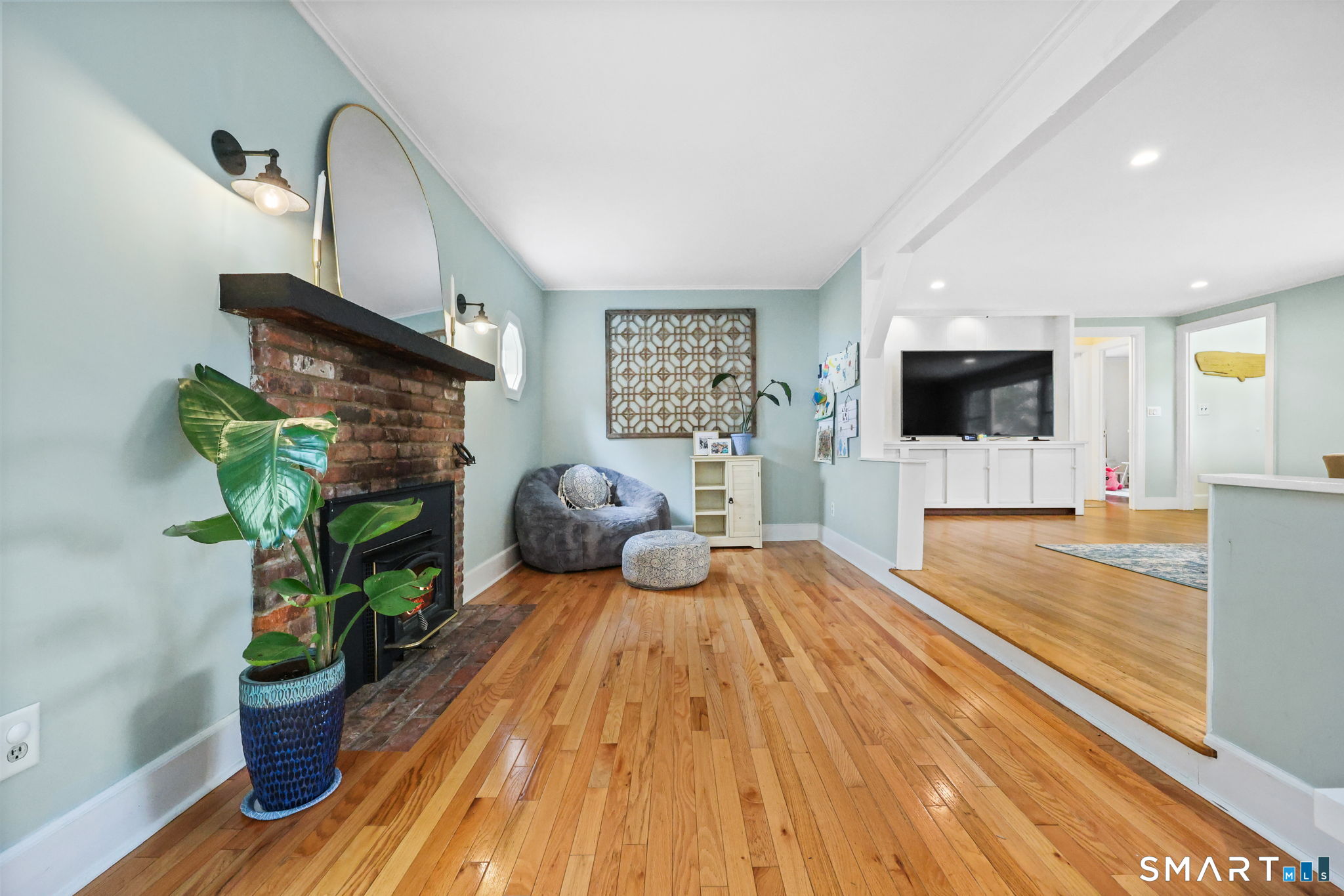 85 Woodbury Avenue Stamford CT 06907