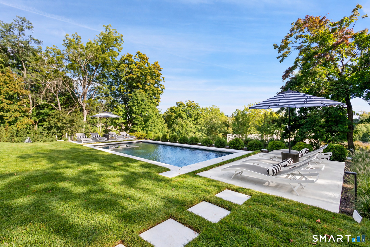 8 Tar Rock Road Westport CT 06880