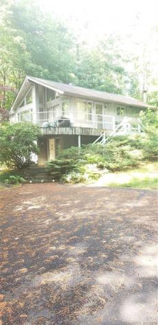 22 West Hyerdale Drive Goshen CT 06756