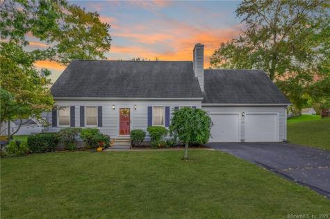 33 Amanda Circle Windsor CT 06095