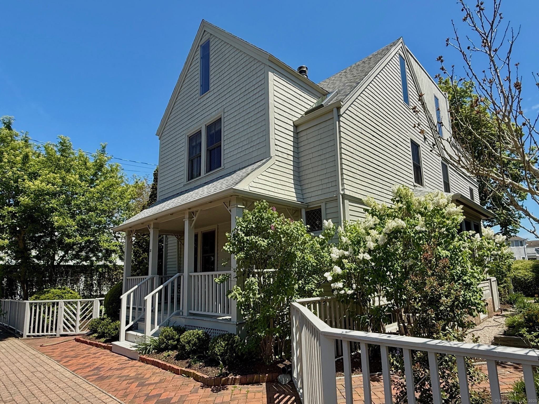 37 Orchard Street Stonington CT 06378