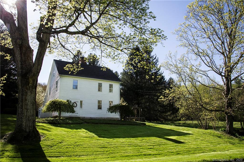 547 Flanders Road Woodbury CT 06798