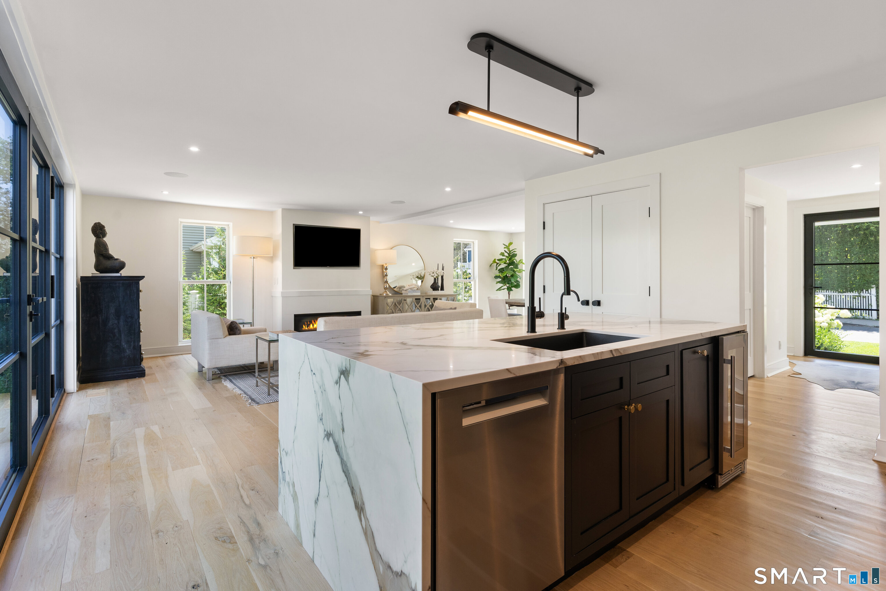 624 Center Street Fairfield CT 06890