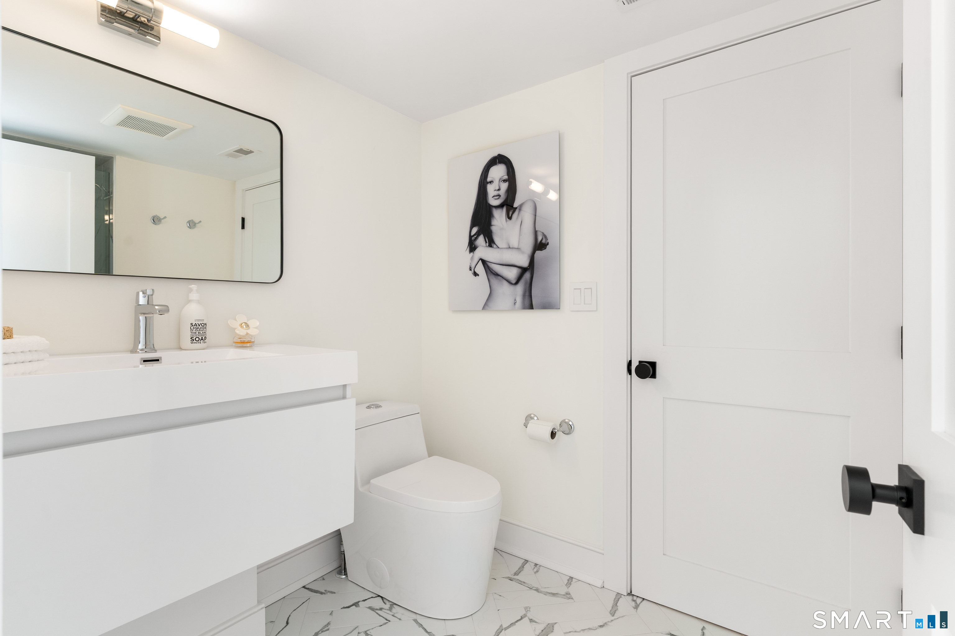 624 Center Street Fairfield CT 06890