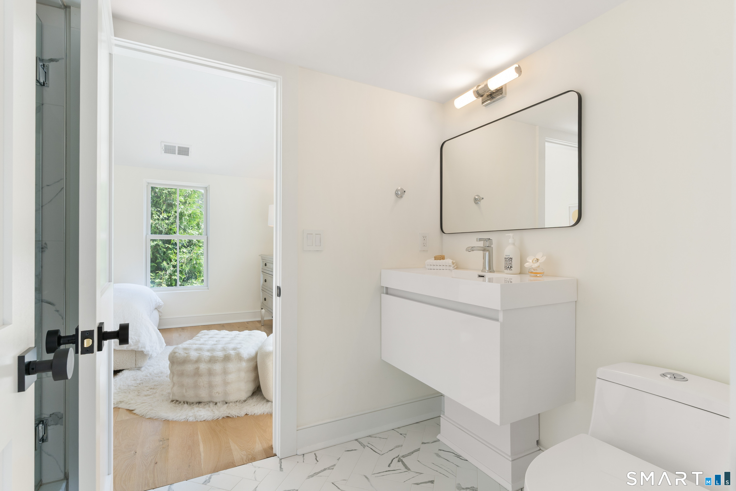 624 Center Street Fairfield CT 06890