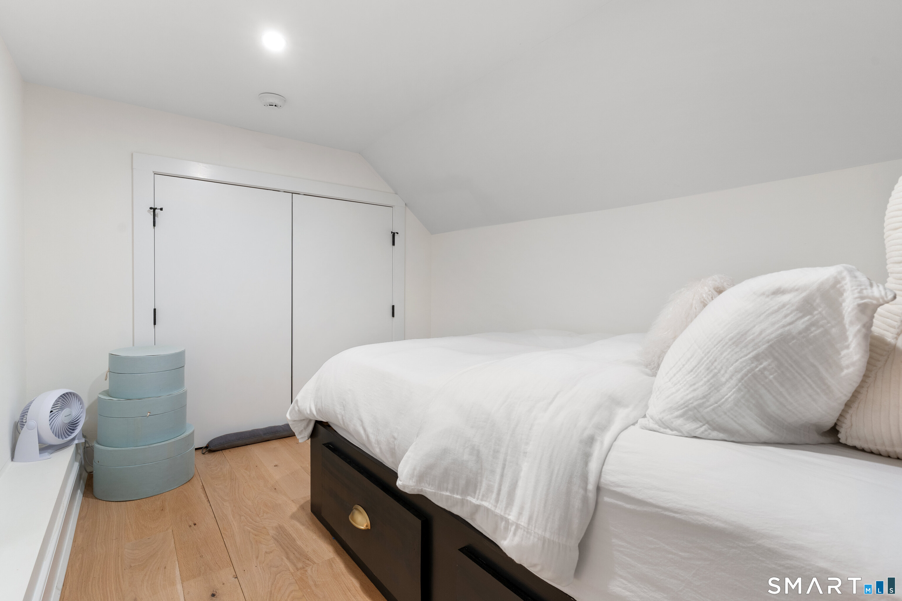 624 Center Street Fairfield CT 06890