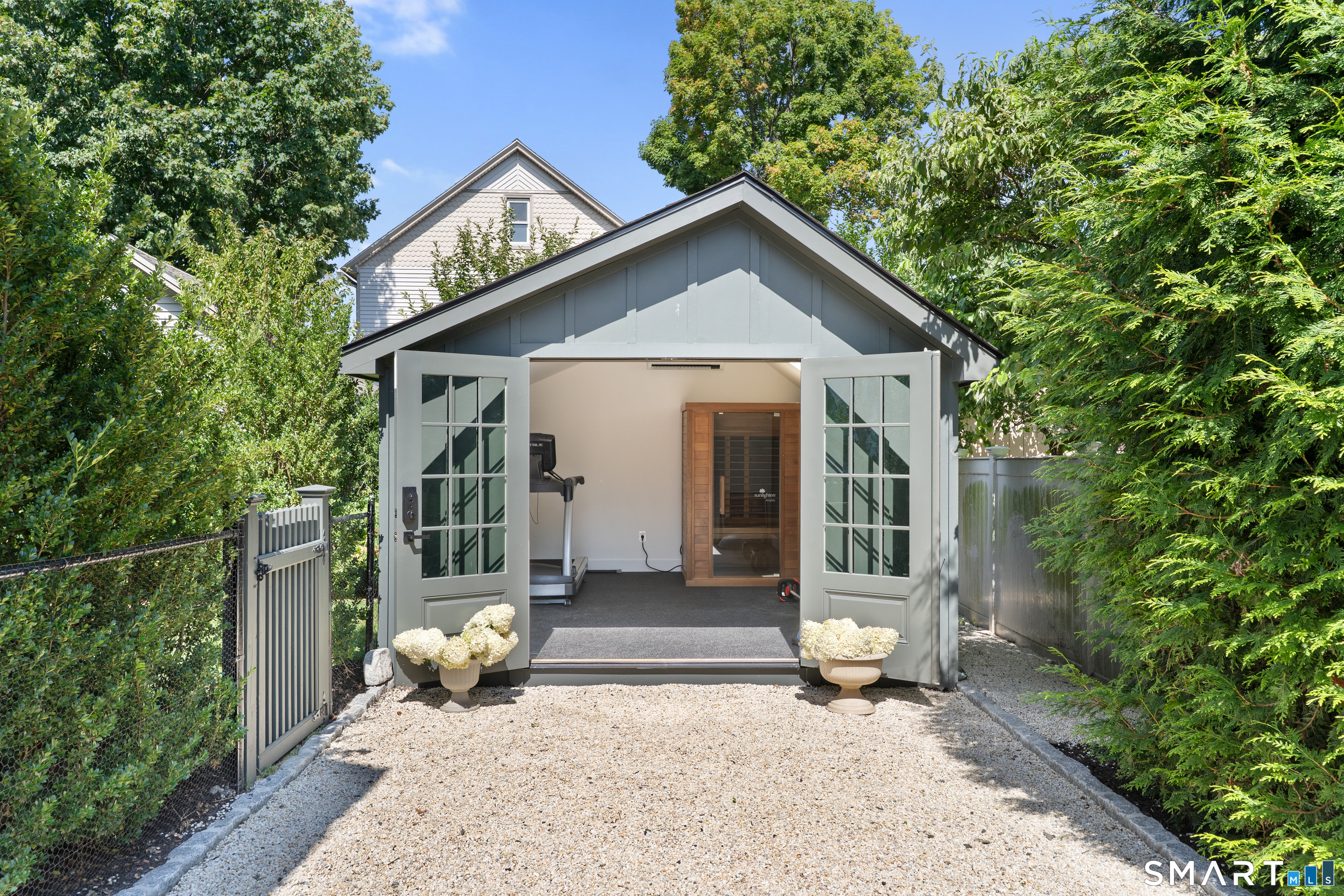 624 Center Street Fairfield CT 06890