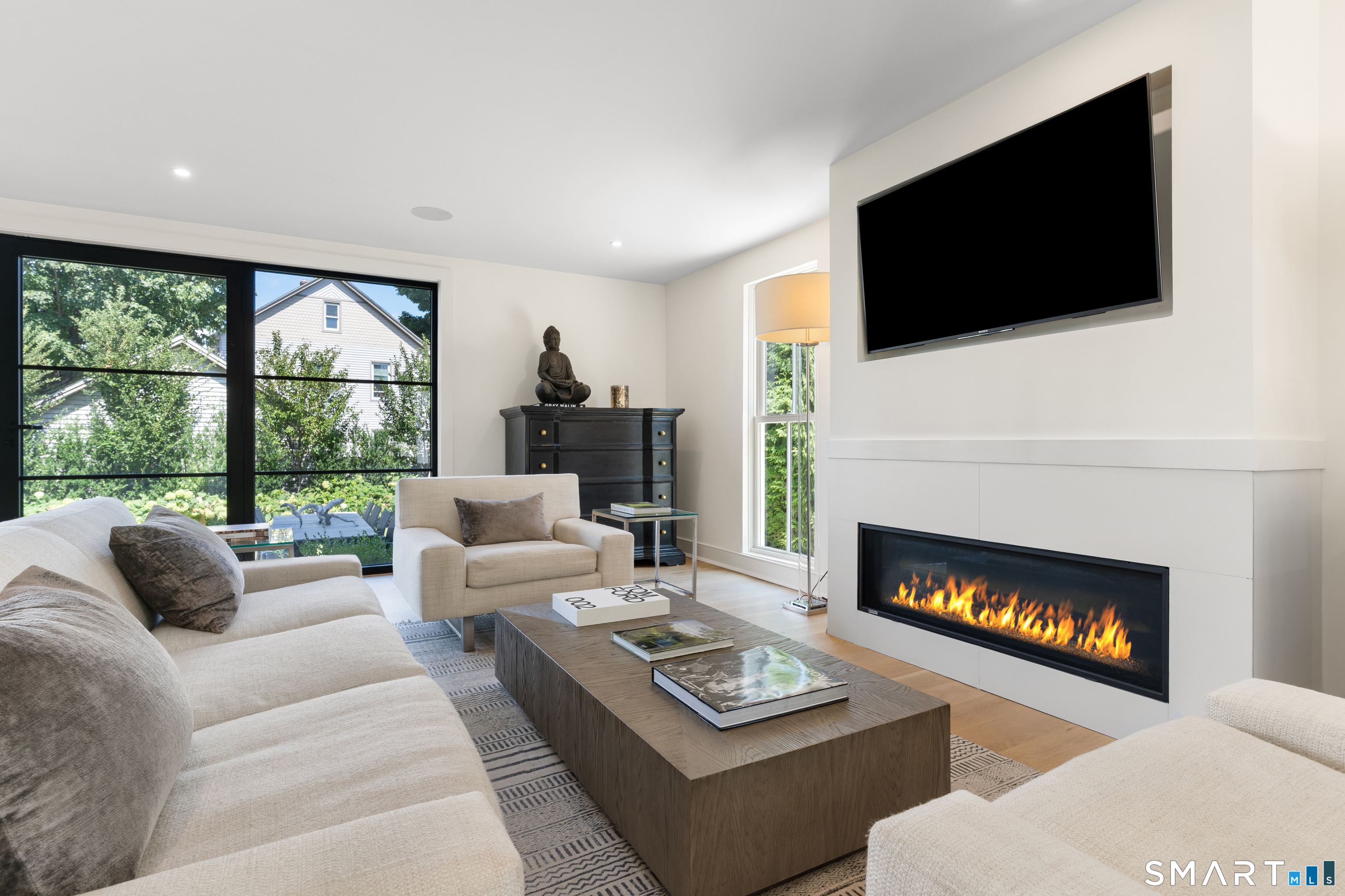624 Center Street Fairfield CT 06890