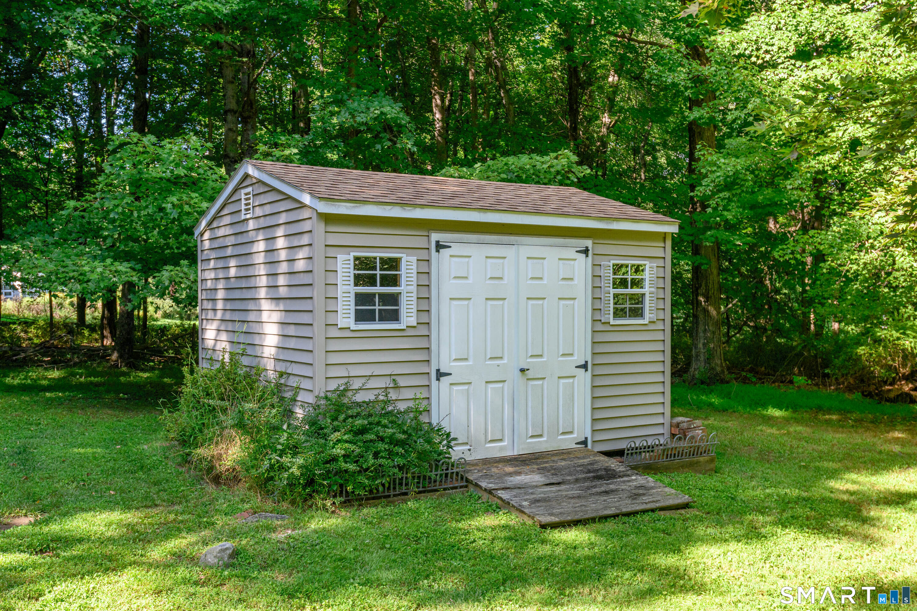 9 Deacon Abbott South Lane Redding CT 06896