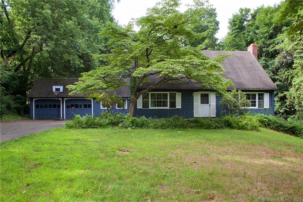 9 Barn Hill Road Bloomfield CT 06002