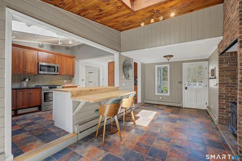 304 Bushy Hill Road Simsbury CT 06070
