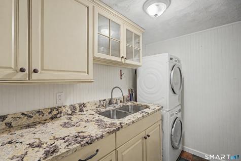 304 Bushy Hill Road Simsbury CT 06070