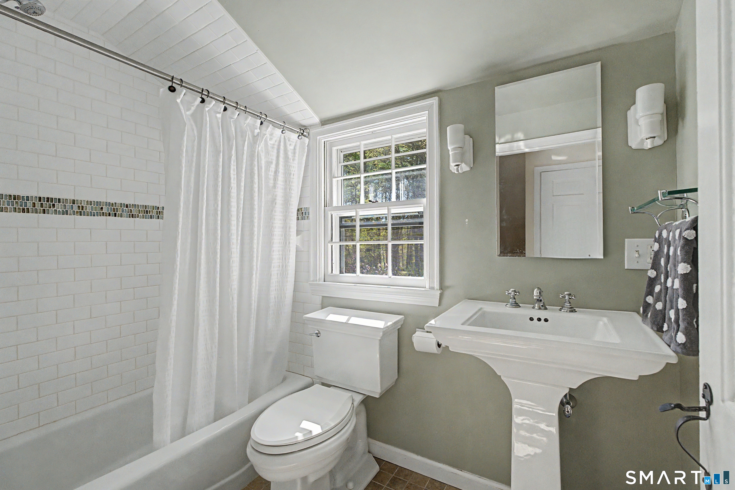 304 Bushy Hill Road Simsbury CT 06070