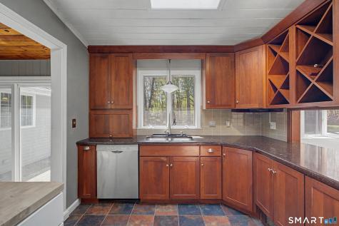 304 Bushy Hill Road Simsbury CT 06070
